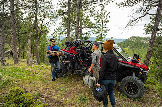 INDUSTRY-FIRST FOLD FLAT STORAGE